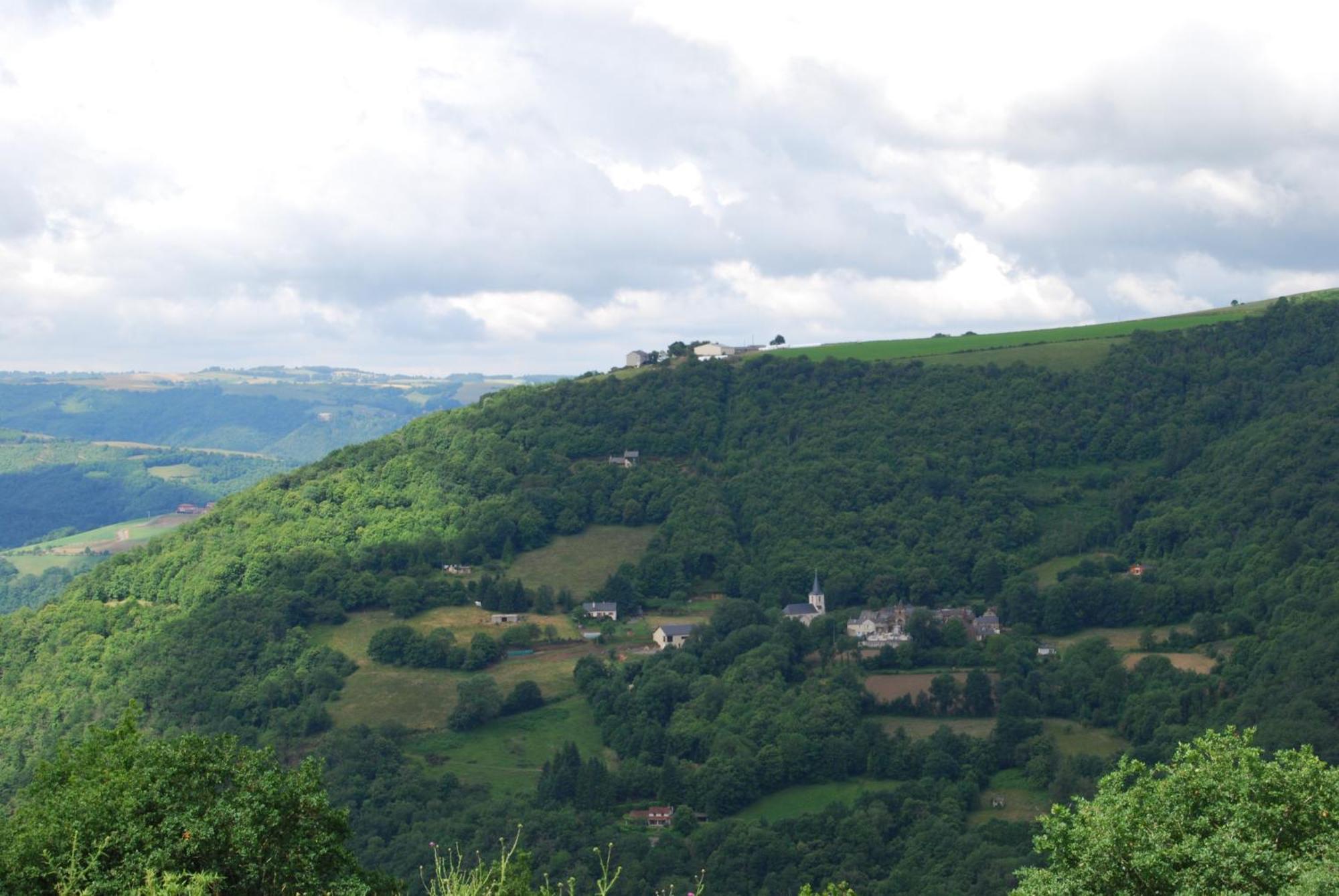 فندق Domaine La Libaudie La Bastide-Solages المظهر الخارجي الصورة